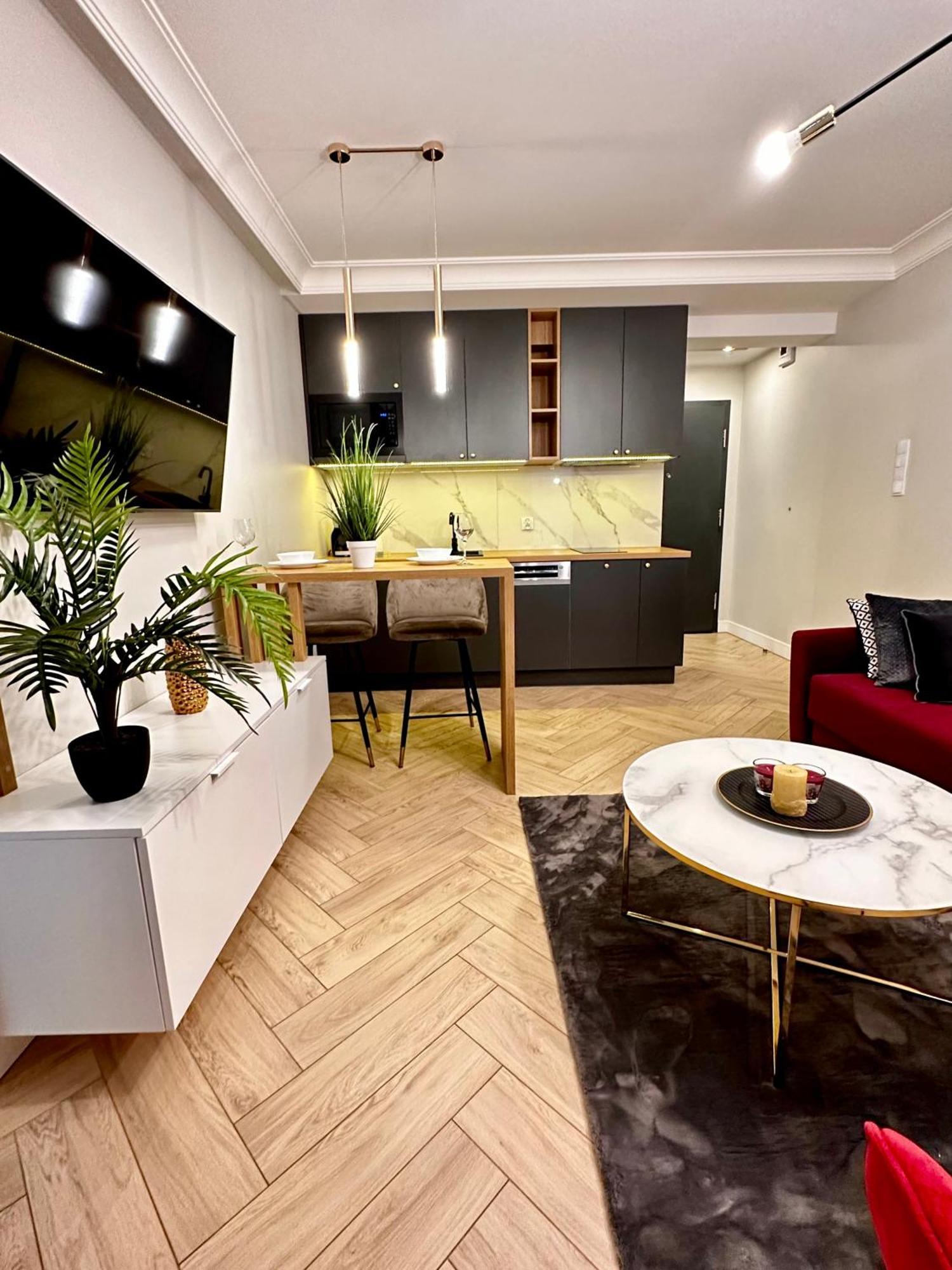 Apartamenty Kielce- Apartament Rubin Przy Zalew Kielecki, Faktura, Parking, Centrum Exterior foto
